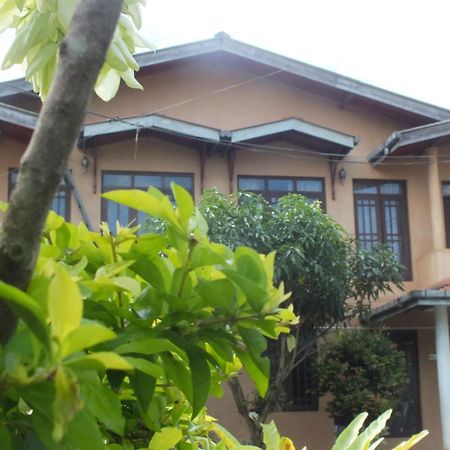 Hillsview Rest & Guest House ماتالي المظهر الخارجي الصورة