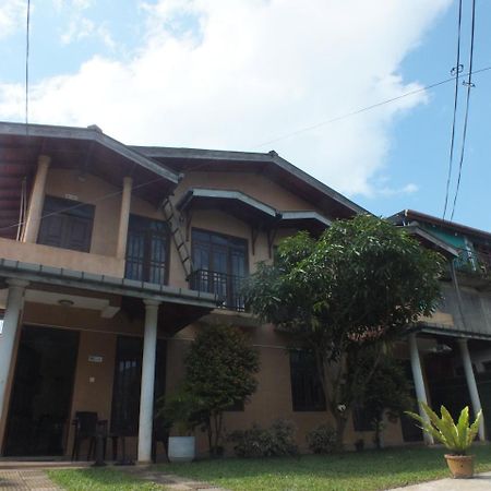 Hillsview Rest & Guest House ماتالي المظهر الخارجي الصورة