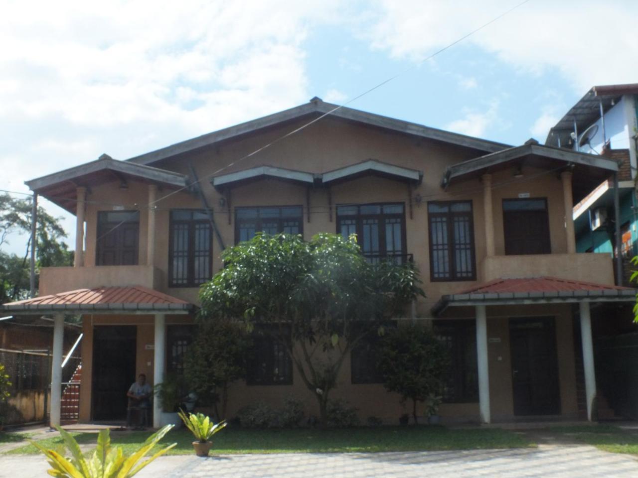 Hillsview Rest & Guest House ماتالي المظهر الخارجي الصورة